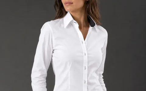 Camisa corporativa blanca de mujer modelo 716, manga larga y cuello